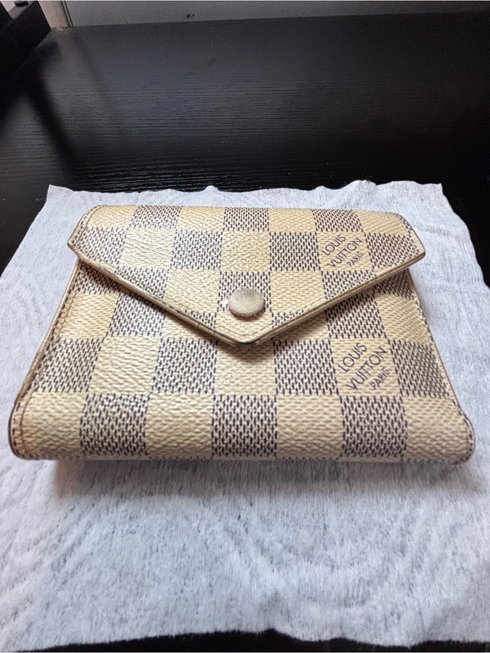 Authentic Louis Vuitton Victorine Wallet Damier Azur - Very Good Condition